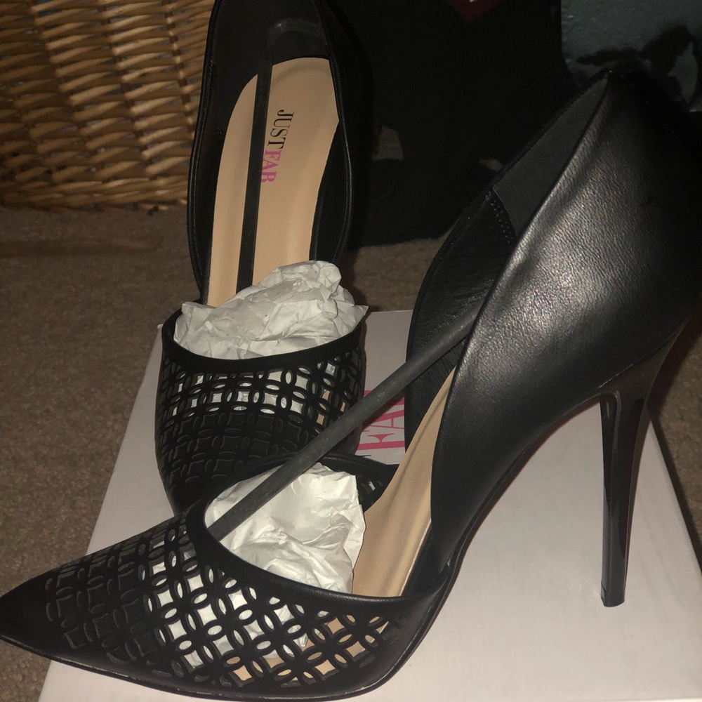 Brand new black heels